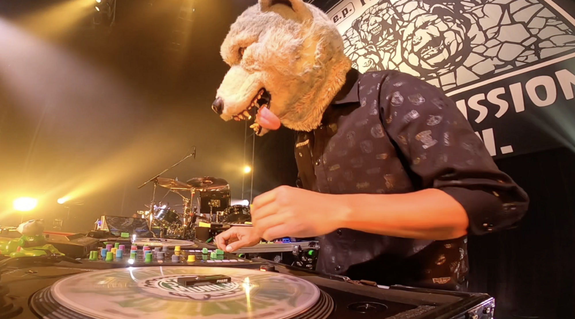 XV e.p. Tour 2025】ツアー連動企画 LIVE映像公開！ | FUN WITH A MISSION