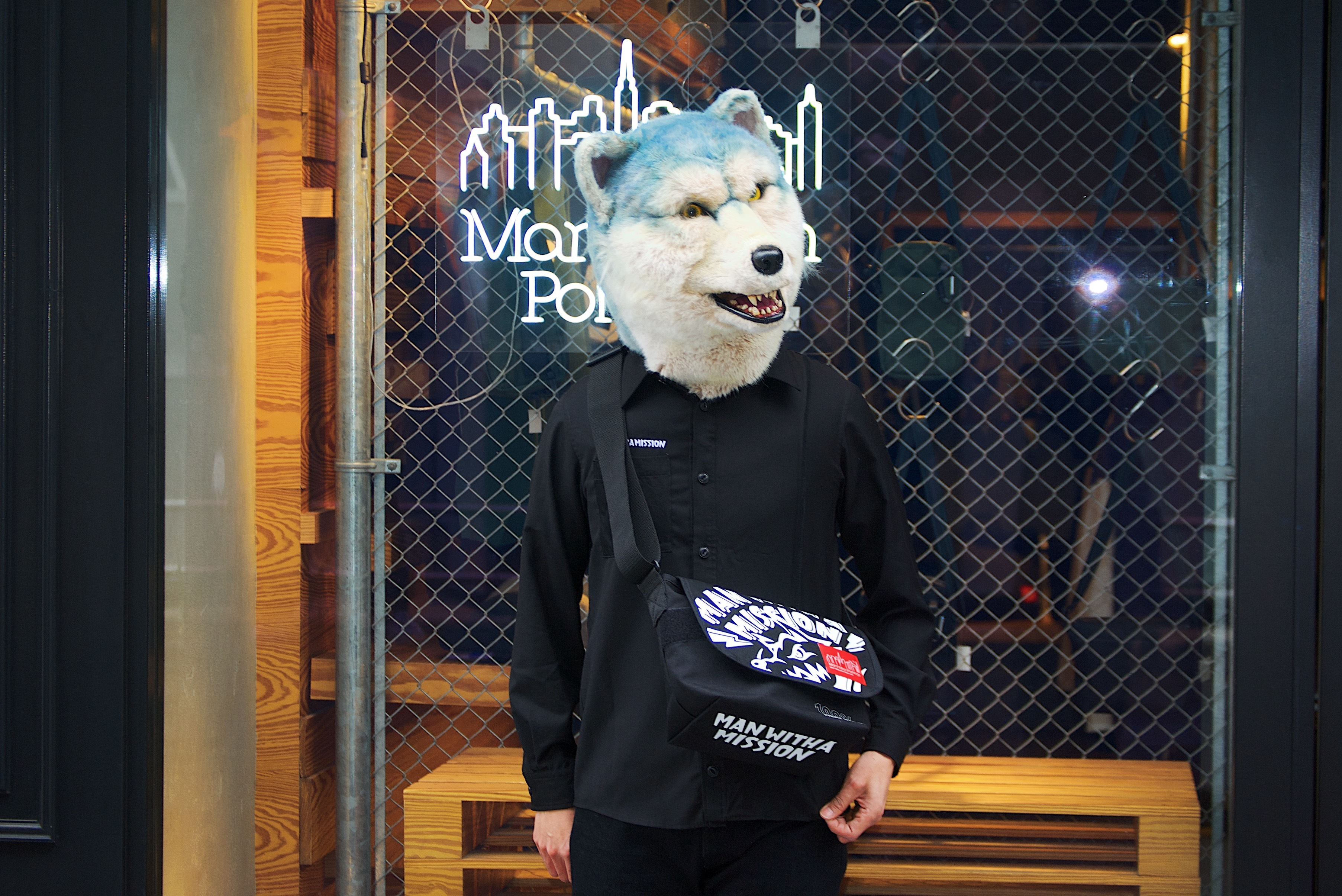 96%OFF!】 MAN WITH A MISSION Manhattan Portage asakusa.sub.jp